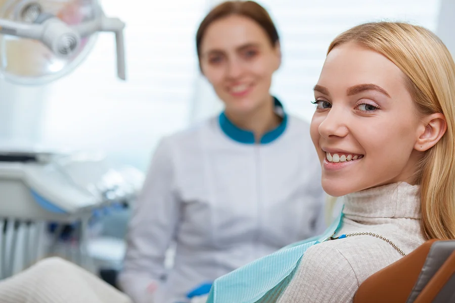 woman preparing for tooth removal